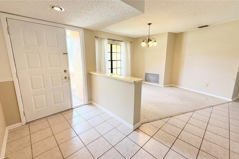 House in Tampa, Florida 4 bedrooms, 204.11 sq.m. № 1807012 - photo 12