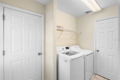 Villa ou maison à vendre à Leesburg, Floride: 2 chambres, 120.31 m2 № 1843332 - photo 23