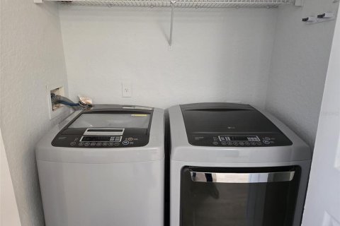 Copropriété à louer à Orlando, Floride: 2 chambres, 107.77 m2 № 2398507 - photo 9