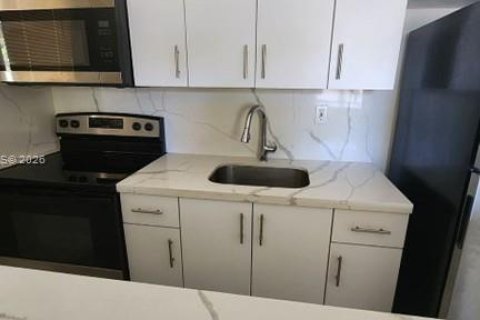 Apartamento en alquiler en Miami, Florida, 1 dormitorio, 41.81 m2 № 2069198 - foto 2