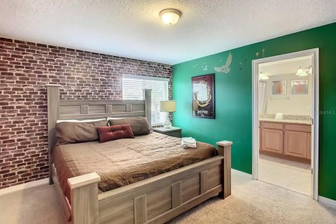 Adosado en venta en Kissimmee, Florida, 5 dormitorios, 197.7 m2 № 1919842 - foto 30