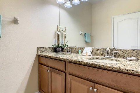 Adosado en venta en Kissimmee, Florida, 5 dormitorios, 197.7 m2 № 1919842 - foto 21