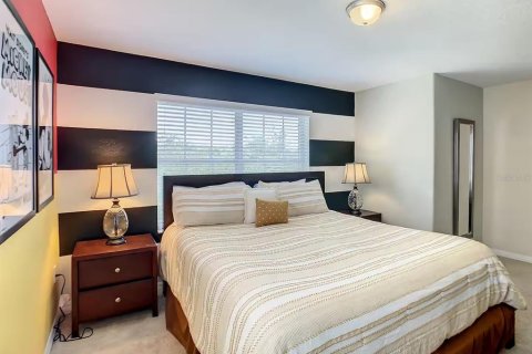 Adosado en venta en Kissimmee, Florida, 5 dormitorios, 197.7 m2 № 1919842 - foto 27