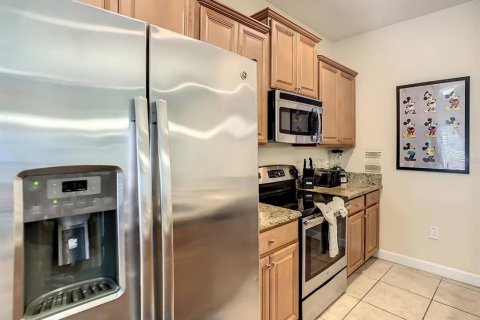 Adosado en venta en Kissimmee, Florida, 5 dormitorios, 197.7 m2 № 1919842 - foto 11
