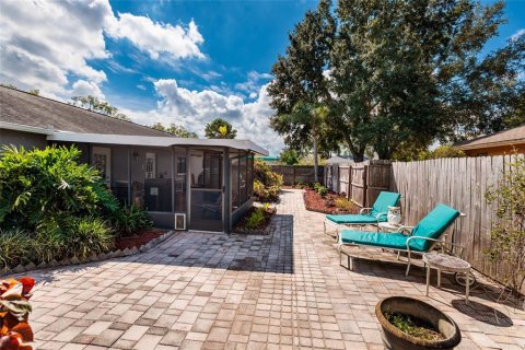 House in Land O' Lakes, Florida 3 bedrooms, 174.66 sq.m. № 2406735 - photo 30