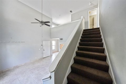 Copropriété à vendre à Sunrise, Floride: 2 chambres, 105.26 m2 № 2044053 - photo 19