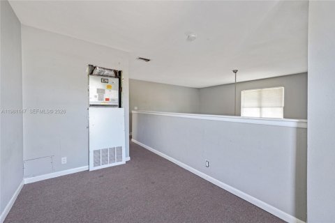 Copropriété à vendre à Sunrise, Floride: 2 chambres, 105.26 m2 № 2044053 - photo 15