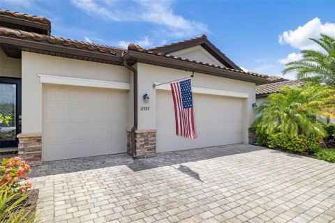 Villa ou maison à vendre à Bradenton, Floride: 4 chambres, 212.47 m2 № 2297043 - photo 7