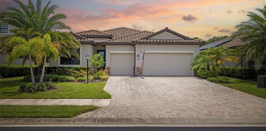 Villa ou maison à Bradenton, Floride 4 chambres, 212.47 m2 № 2297043