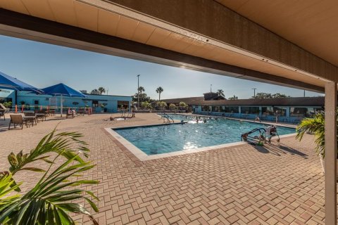 Casa en venta en Sun City Center, Florida, 2 dormitorios, 118.17 m2 № 1903081 - foto 29