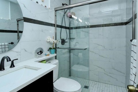 Купить виллу или дом в Брейдентон, Флорида 4 комнаты, 76.18м2, № 1418857 - фото 20