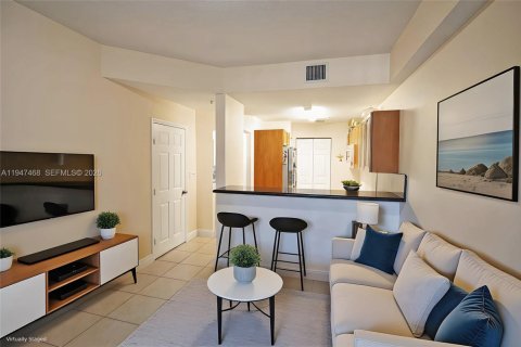 Townhouse in Pembroke Pines, Florida 3 bedrooms, 129.13 sq.m. № 2003565 - photo 6