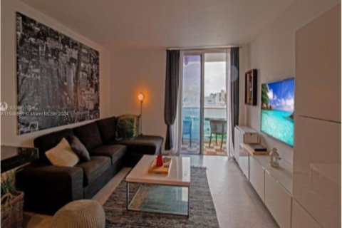 Copropriété à vendre à Miami Beach, Floride: 1 chambre, 53.51 m2 № 1985231 - photo 3