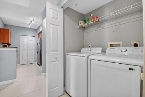 Copropriété à vendre à Boynton Beach, Floride: 2 chambres, 112.04 m2 № 2147013 - photo 19