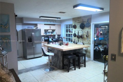 Casa en venta en Naples, Florida, 3 dormitorios № 1863119 - foto 8