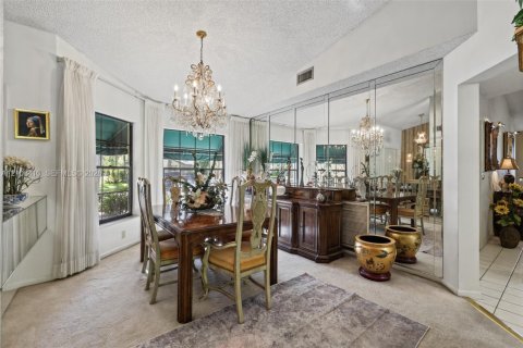 Villa ou maison à vendre à Weston, Floride: 4 chambres, 210.33 m2 № 2417744 - photo 29