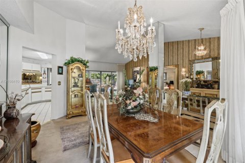 Villa ou maison à vendre à Weston, Floride: 4 chambres, 210.33 m2 № 2417744 - photo 30