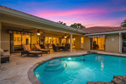 Villa ou maison à vendre à Weston, Floride: 4 chambres, 210.33 m2 № 2417744 - photo 26