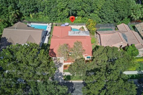 Villa ou maison à vendre à Weston, Floride: 4 chambres, 210.33 m2 № 2417744 - photo 5