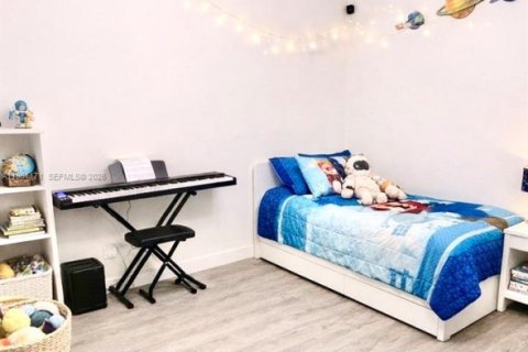 Villa ou maison à louer à Homestead, Floride: 3 chambres, 149.76 m2 № 2022076 - photo 6