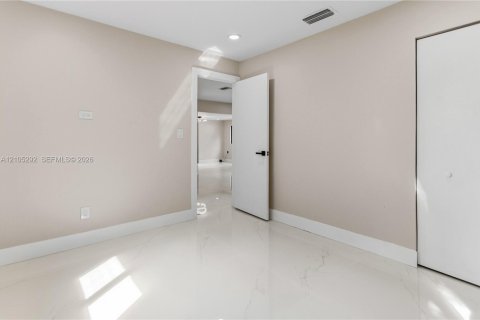 Villa ou maison à vendre à Pompano Beach, Floride: 3 chambres, 103.21 m2 № 2413010 - photo 30