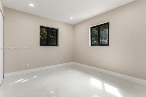 Villa ou maison à vendre à Pompano Beach, Floride: 3 chambres, 103.21 m2 № 2413010 - photo 29