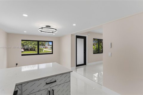 Villa ou maison à vendre à Pompano Beach, Floride: 3 chambres, 103.21 m2 № 2413010 - photo 16