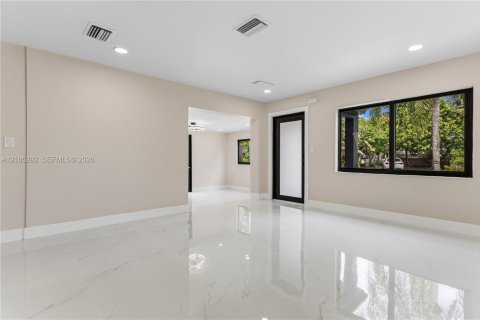 Villa ou maison à vendre à Pompano Beach, Floride: 3 chambres, 103.21 m2 № 2413010 - photo 18