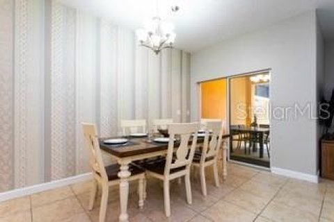 Adosado en venta en Kissimmee, Florida, 4 dormitorios, 176.7 m2 № 2238855 - foto 7