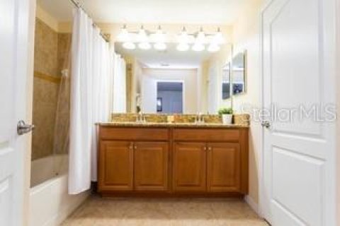 Adosado en venta en Kissimmee, Florida, 4 dormitorios, 176.7 m2 № 2238855 - foto 23