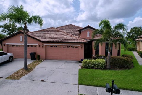 House in Apollo Beach, Florida 2 bedrooms, 151.52 sq.m. № 1783224 - photo 3