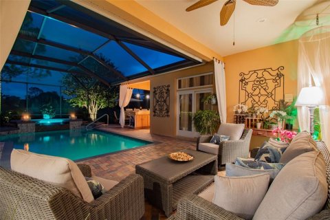 Villa ou maison à vendre à Tampa, Floride: 4 chambres, 300.45 m2 № 2313377 - photo 17