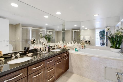 Купить кондоминиум в Майами-Бич, Флорида 2 спальни, 153.29м2, № 2012191 - фото 22