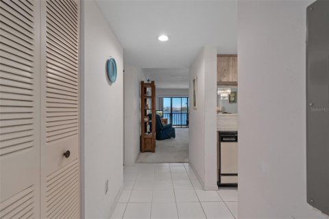 Copropriété à vendre à Port Richey, Floride: 2 chambres, 95.22 m2 № 2103315 - photo 9