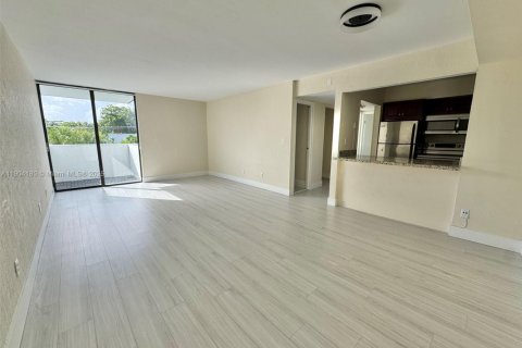 Copropriété à vendre à Miami, Floride: 2 chambres, 64.94 m2 № 1956472 - photo 5
