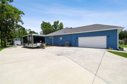 House in Lakeland, Florida 3 bedrooms, 200.2 sq.m. № 1789109 - photo 4