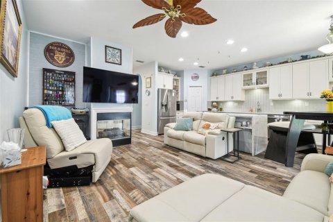 House in Lakeland, Florida 3 bedrooms, 200.2 sq.m. № 1789109 - photo 10