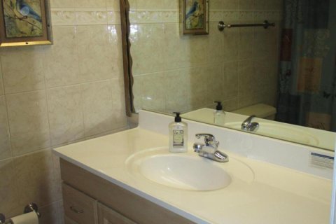 Купить кондоминиум в Помпано-Бич, Флорида 4 комнаты, 102.19м2, № 2173338 - фото 21