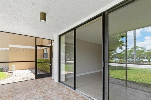 Copropriété à louer à Weston, Floride: 2 chambres, 114.73 m2 № 1987101 - photo 24