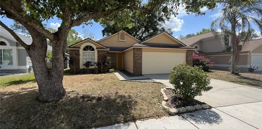 Villa ou maison à Lake Mary, Floride 3 chambres, 108.23 m2 № 1869443