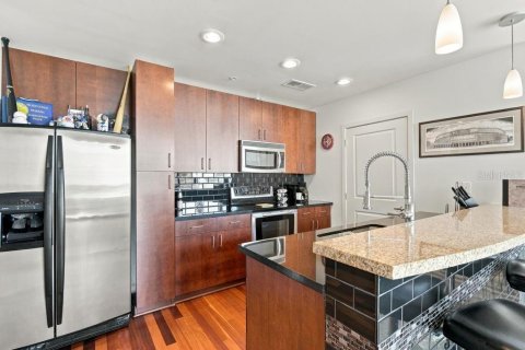 Copropriété à vendre à Orlando, Floride: 2 chambres, 112.6 m2 № 2400405 - photo 7
