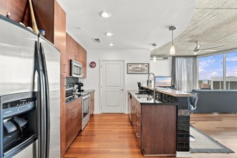 Copropriété à vendre à Orlando, Floride: 2 chambres, 112.6 m2 № 2400405 - photo 6
