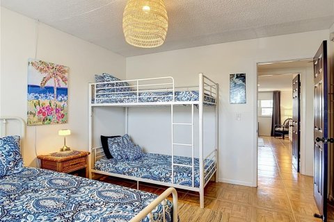 Condo in Ormond Beach, Florida, 2 bedrooms № 2195458 - photo 14