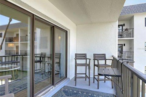 Condo in Ormond Beach, Florida, 2 bedrooms № 2195458 - photo 22