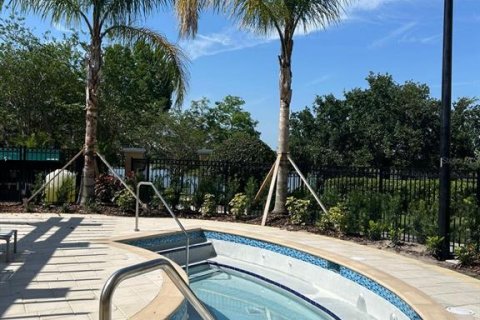 Condo in Orlando, Florida, 3 bedrooms  № 2330725 - photo 22