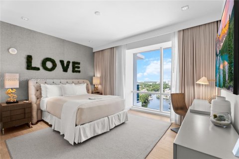 Condominio en venta en Miami Beach, Florida, 3 dormitorios, 204.66 m2 № 2029116 - foto 14