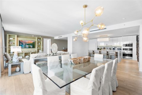 Condominio en venta en Miami Beach, Florida, 3 dormitorios, 204.66 m2 № 2029116 - foto 6
