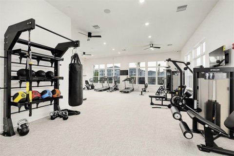 Apartment in Winter Haven, Florida 1 bedroom, 69.77 sq.m. № 2209126 - photo 9