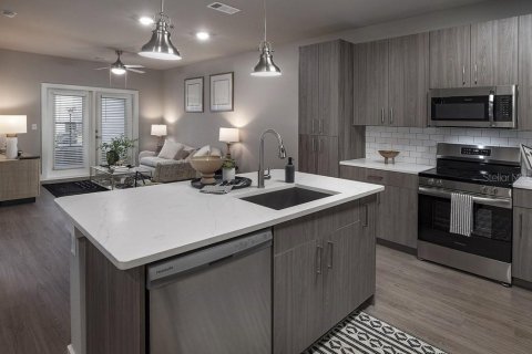 Apartment in Winter Haven, Florida 1 bedroom, 69.77 sq.m. № 2209126 - photo 12