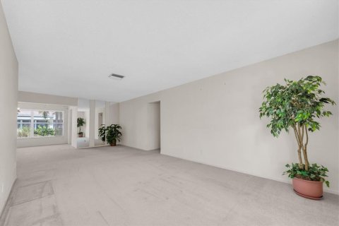 Condominio en venta en Seminole, Florida, 2 dormitorios, 146.32 m2 № 2100264 - foto 14